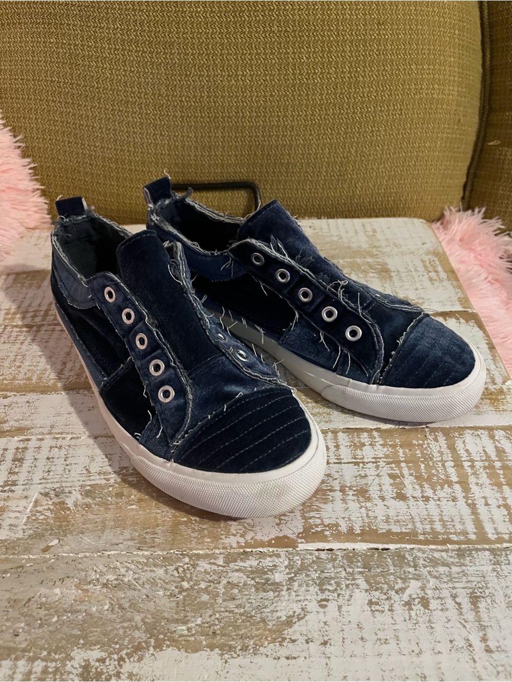 Corky’s Blue Velvet Slip-On Distressed Sneakers - Navy Blue